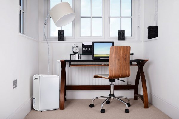 濕氣悶熱三伏天，除濕機如何驅除濕氣。